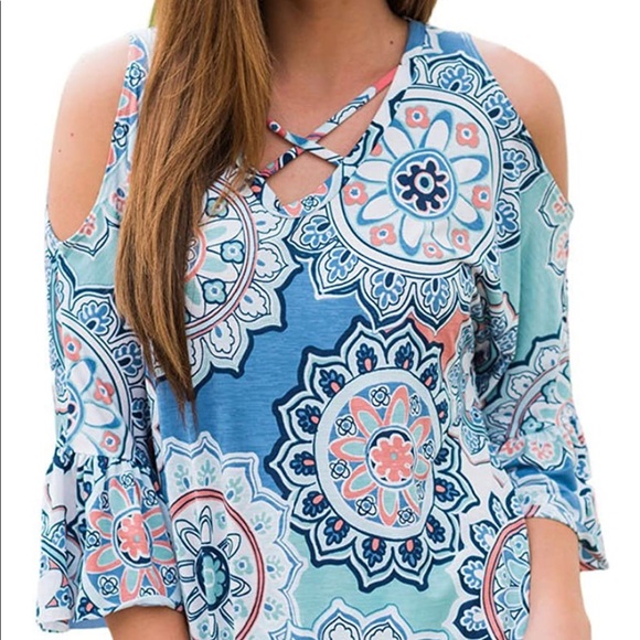 AlvaQ Women Summer Sexy V Neck Cold Shoulder Floral Top Size medium - Picture 6 of 7